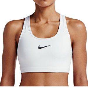 Nike Swoosh Sports Bra